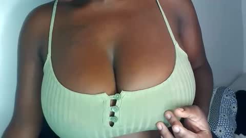 m_tits3 online show from 09-12-25, 02:22