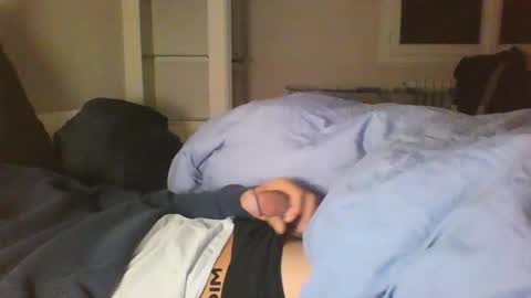 Snapshot of ma_nony69 chatting on 11-11-25, 05:46 ma_nony69 online show from 11-11-25, 05:46