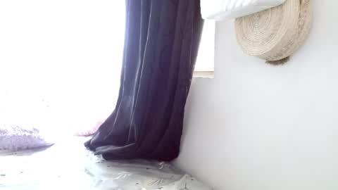 maaddy_thompson online show from 04-18-26, 06:34