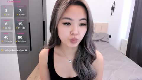 maakimita online show from 10-24-25, 07:27