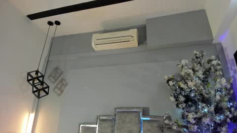 Maraacooper online show from 10-28-25, 03:54