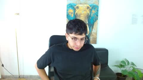 Max online show from 03-30-26, 01:34