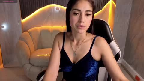 Mabell online show from 05-07-26, 02:39
