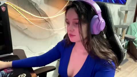 Apolonia online show from 05-28-26, 06:16