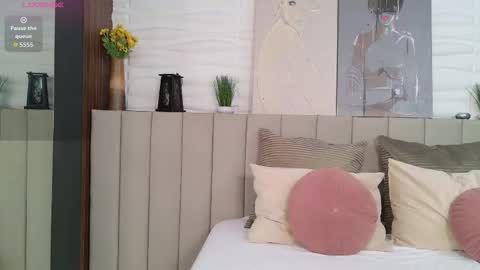 Mabel online show from 03-30-26, 07:04