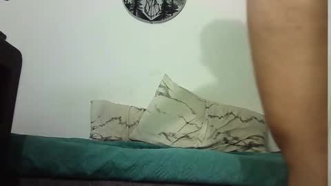 maber03 online show from 10-10-25, 04:33