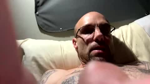 mac402992 online show from 11-02-25, 01:35