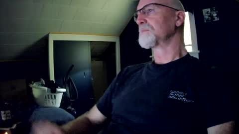 mac8181 online show from 08-01-26, 10:47