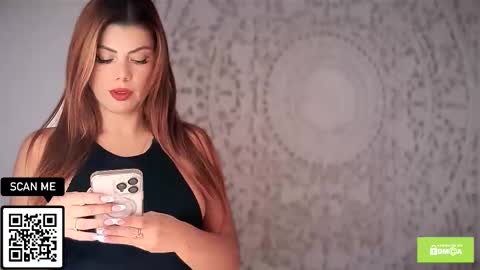 Snapshot of maca_hugo chatting on 09-22-25, 09:11 Maca Hugo online show from 09-22-25, 09:11