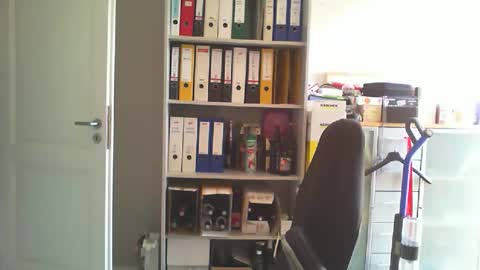 macfly67 online show from 10-13-25, 09:31