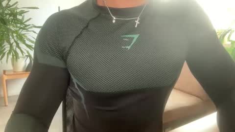 machine_15_ online show from 04-21-26, 03:17