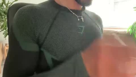 machine_15_ online show from 05-19-26, 01:06