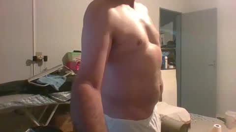 MACHOLIVRE online show from 02-01-26, 06:01