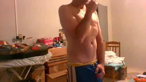 MACHOLIVRE online show from 06-08-26, 05:08