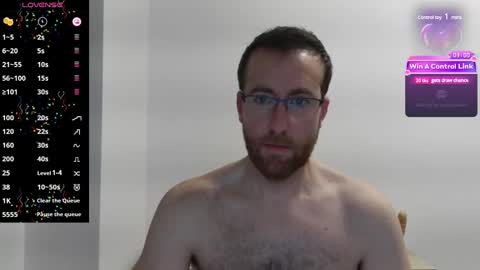 Snapshot of machohiberiko chatting on 12-17-24, 06:20 Jota online show from 12-17-24, 06:20