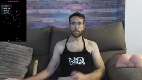 Snapshot of machohiberiko chatting on 11-06-25, 04:41 Jota online show from 11-06-25, 04:41