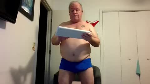 Snapshot of mackdocc001 chatting on 11-20-25, 03:45 mackdocc001 online show from 11-20-25, 03:45