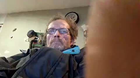 Snapshot of mackdog1369 chatting on 02-17-25, 07:58 mackdog1369 online show from 02-17-25, 07:58