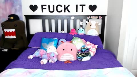 Mackenzie Wolfe online show from 03-05-25, 08:54