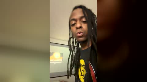 Snapshot of macribz chatting on 01-07-26, 11:29 Duke Dangler online show from 01-07-26, 11:29