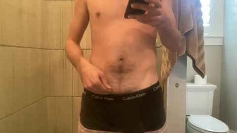 Snapshot of mad4maxxx chatting on 12-31-24, 05:51 mad4maxxx online show from 12-31-24, 05:51