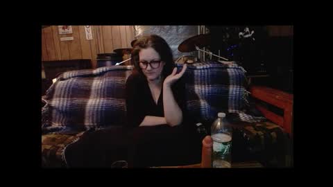 Madam Frost online show from 01-19-26, 03:54