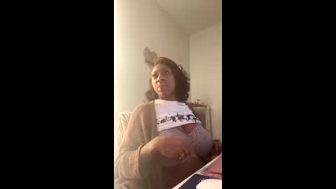 madam_glam online show from 12-16-25, 02:55