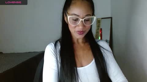 EMILY online show from 02-09-25, 09:28
