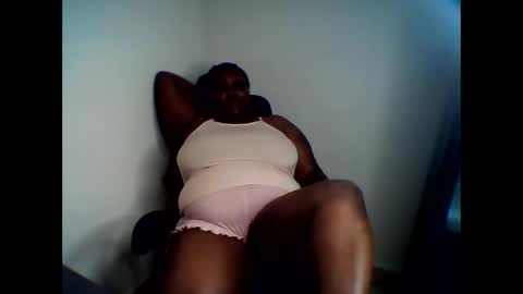 madame_pleasure40 online show from 05-10-26, 08:58