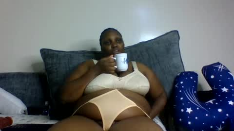 madame_pleasure40 online show from 06-11-26, 07:45