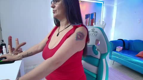 Madame Scarllet  online show from 06-09-26, 11:33
