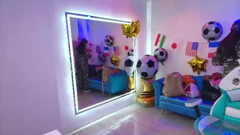 Madame Scarllet  online show from 06-23-26, 11:30