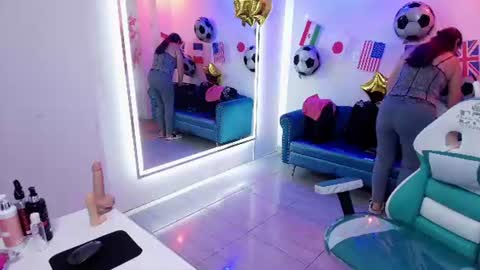 Madame Scarllet  online show from 07-12-26, 11:45