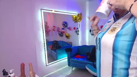 Madame Scarllet  online show from 07-15-26, 11:48