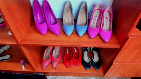 Snapshot of madameheels_ chatting on 01-31-25, 07:51 Madame Carla online show from 01-31-25, 07:51