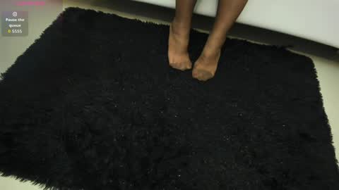 Snapshot of madameheels_ chatting on 05-01-26, 12:10 Madame Carla online show from 05-01-26, 12:10