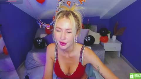 Evelyn online show from 10-23-25, 06:56