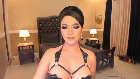 Snapshot of madammistressdominatrixxx chatting on 03-05-25, 01:31 Alison Kloss online show from 03-05-25, 01:31