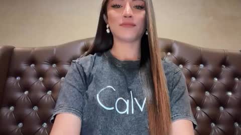 Snapshot of madammistressdominatrixxx chatting on 02-04-26, 11:42 Alison Kloss online show from 02-04-26, 11:42