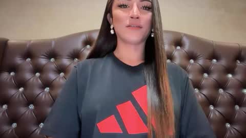 Snapshot of madammistressdominatrixxx chatting on 02-13-26, 12:39 Alison Kloss online show from 02-13-26, 12:39