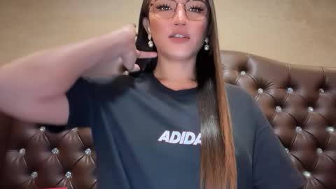 Snapshot of madammistressdominatrixxx chatting on 03-10-26, 10:59 Alison Kloss online show from 03-10-26, 10:59