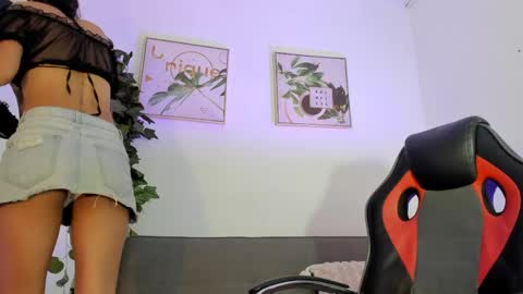 Maddie Ray online show from 05-27-26, 11:29