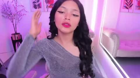 maddie_t18 online show from 07-16-26, 11:38