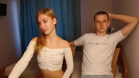 Snapshot of maddieandjason chatting on 01-06-25, 02:14 maddieandjason online show from 01-06-25, 02:14