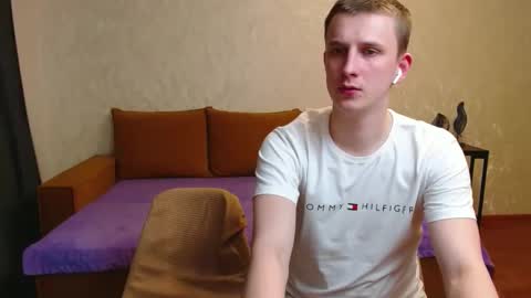 Snapshot of maddieandjason chatting on 02-26-25, 07:16 maddieandjason online show from 02-26-25, 07:16