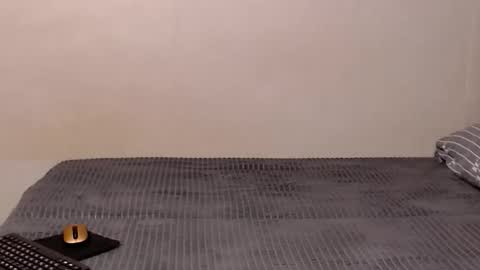 Snapshot of maddieandjason chatting on 10-18-25, 07:09 maddieandjason online show from 10-18-25, 07:09