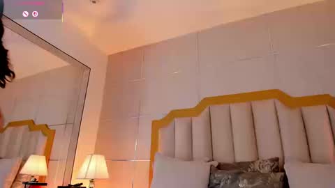    online show from 03-11-26, 09:32