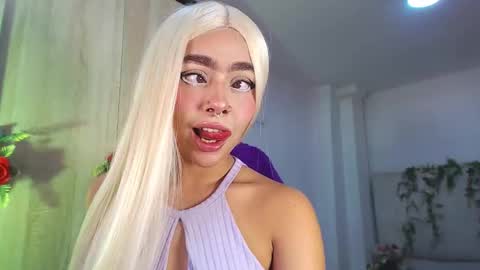 maddiie and clyde online show from 10-27-25, 07:18