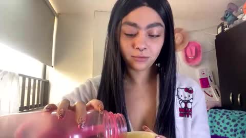 Snapshot of maddiiebrooks chatting on 03-11-26, 04:24 Maddie online show from 03-11-26, 04:24