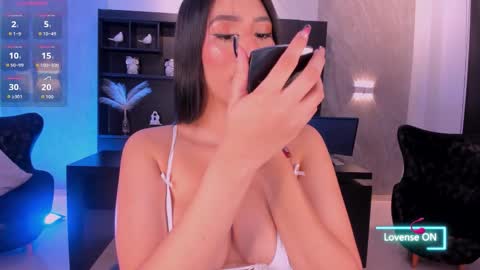 Maddison online show from 09-21-25, 03:52